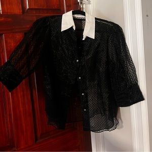 Button down embellished button Zara top size Xl worn once